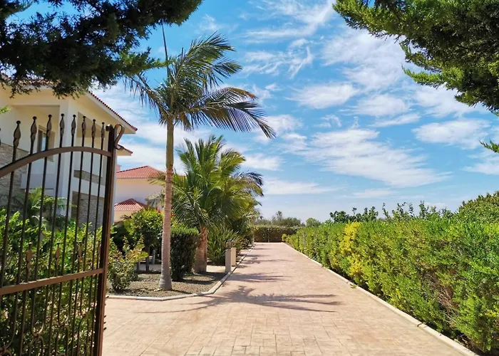 Orchard Blossom Private Villa With Pool