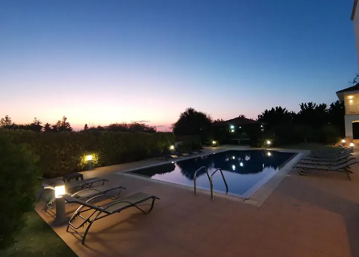 Orchard Blossom Private Villa With Pool