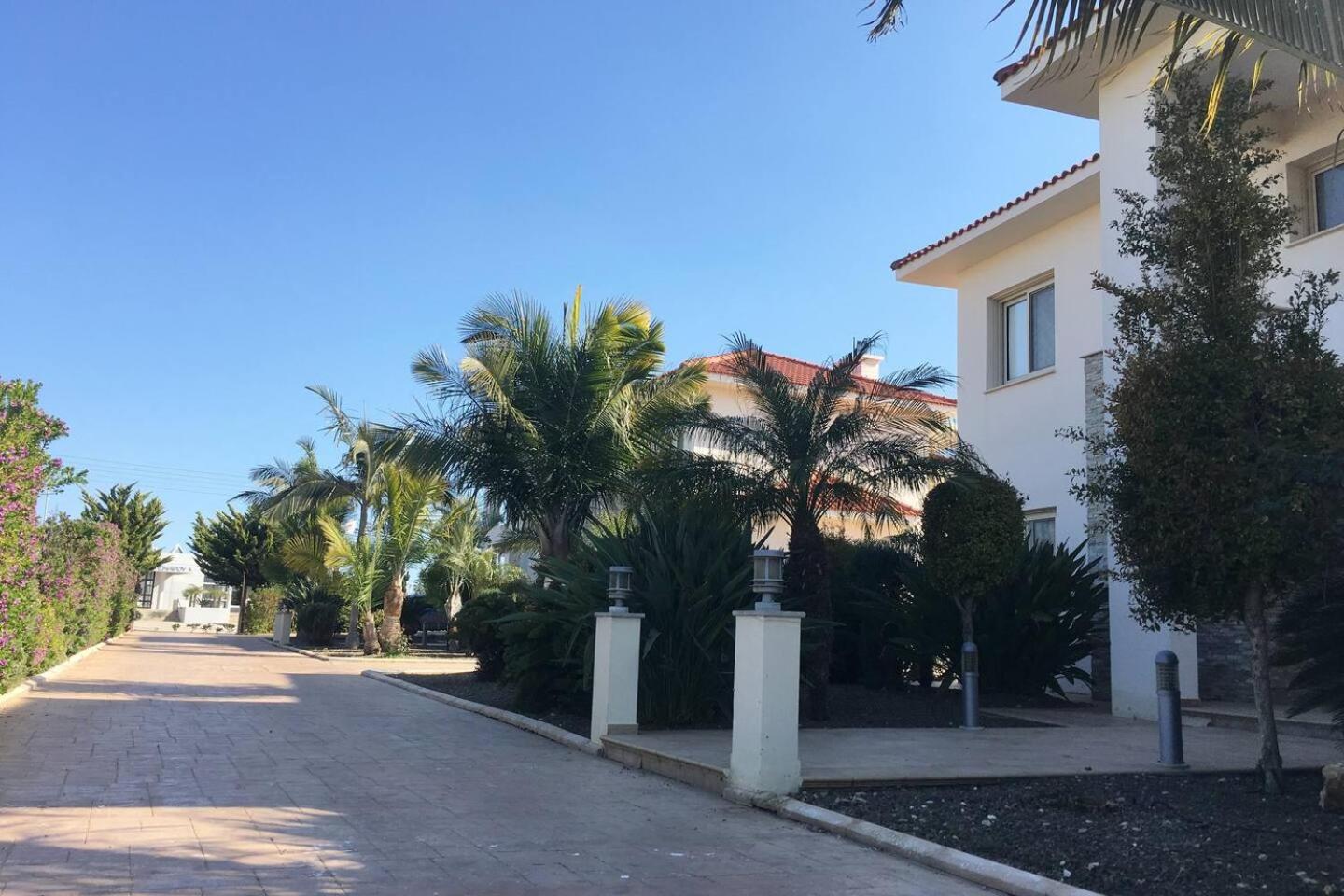 Villa Orchard Blossom Private With Pool